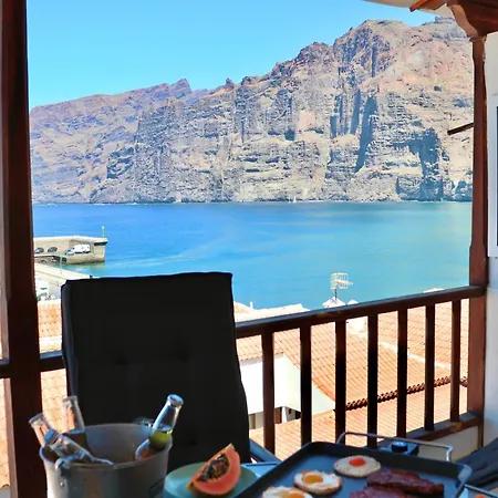 Capitain Beachside Haven Acantilado de los Gigantes